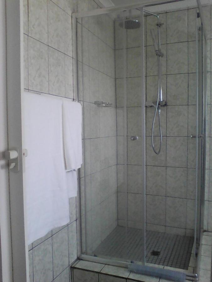 Aliwal Villa Guest Lodge 外观 照片