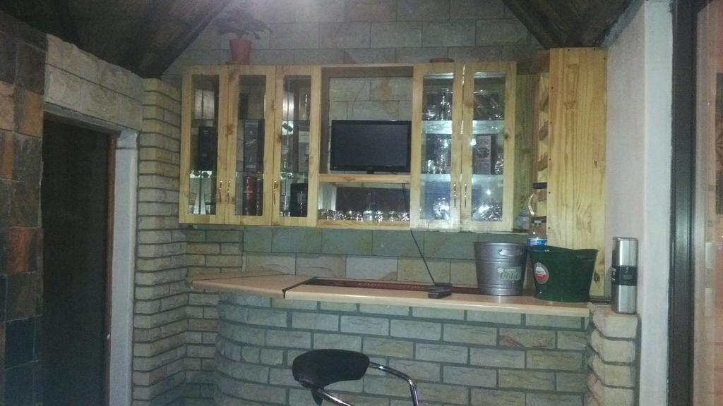 Aliwal Villa Guest Lodge 外观 照片