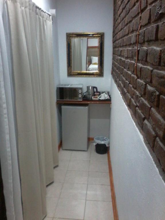 Aliwal Villa Guest Lodge 外观 照片