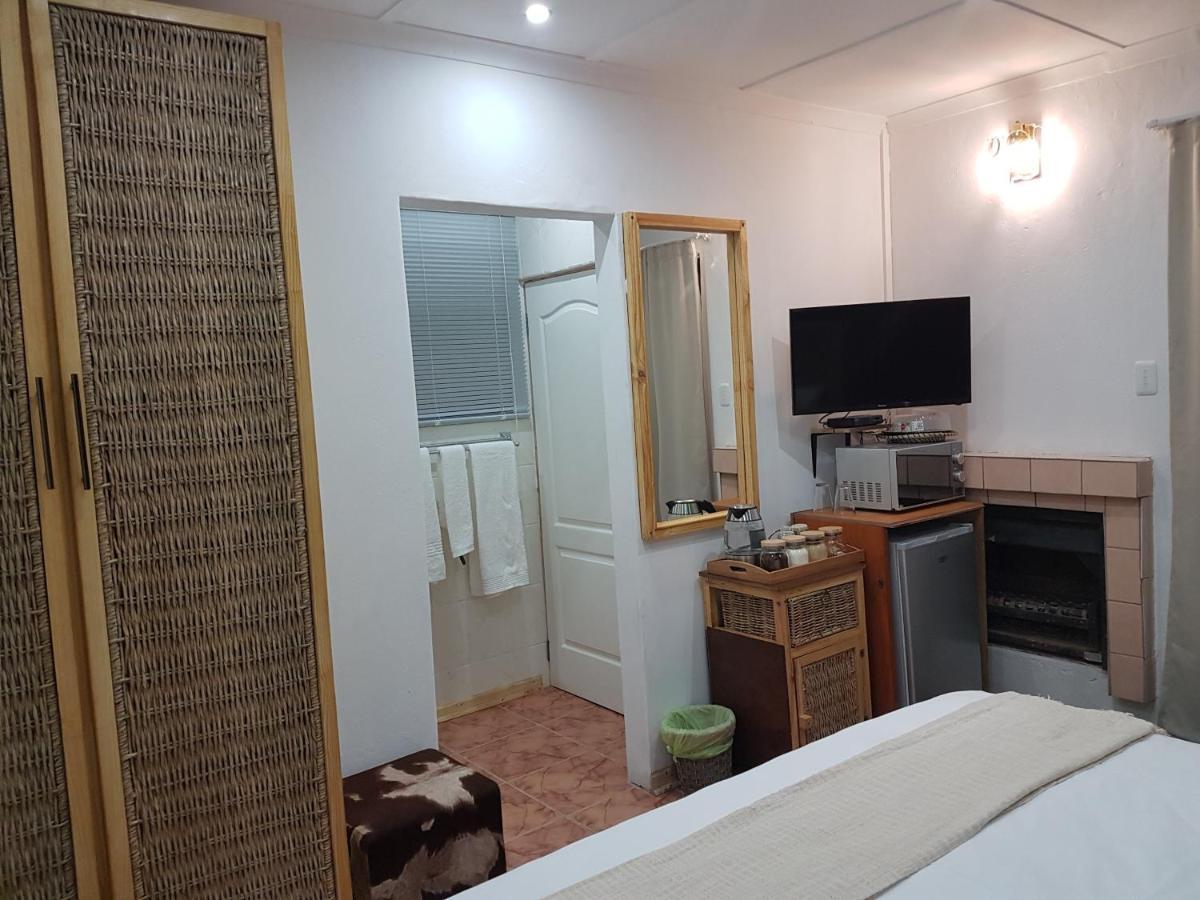 Aliwal Villa Guest Lodge 外观 照片